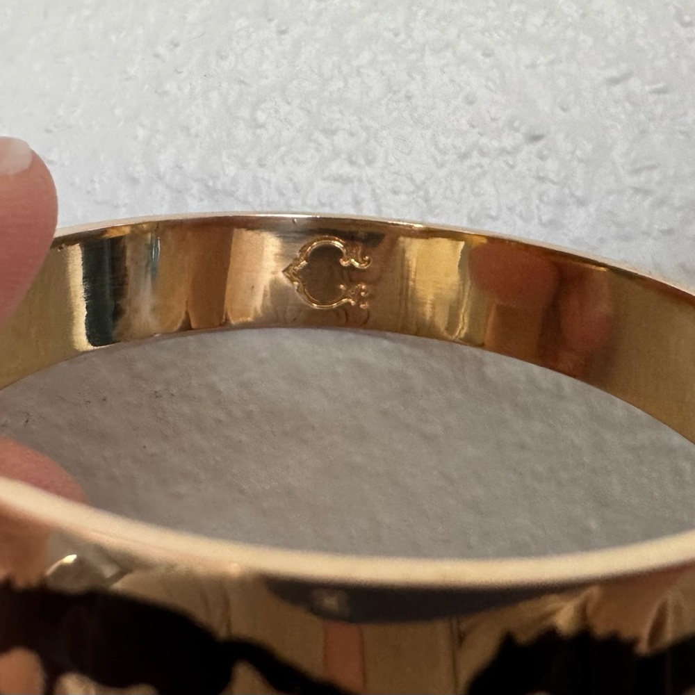 C. Wonder Galloping Horses Bangle - Picture 8 of 8